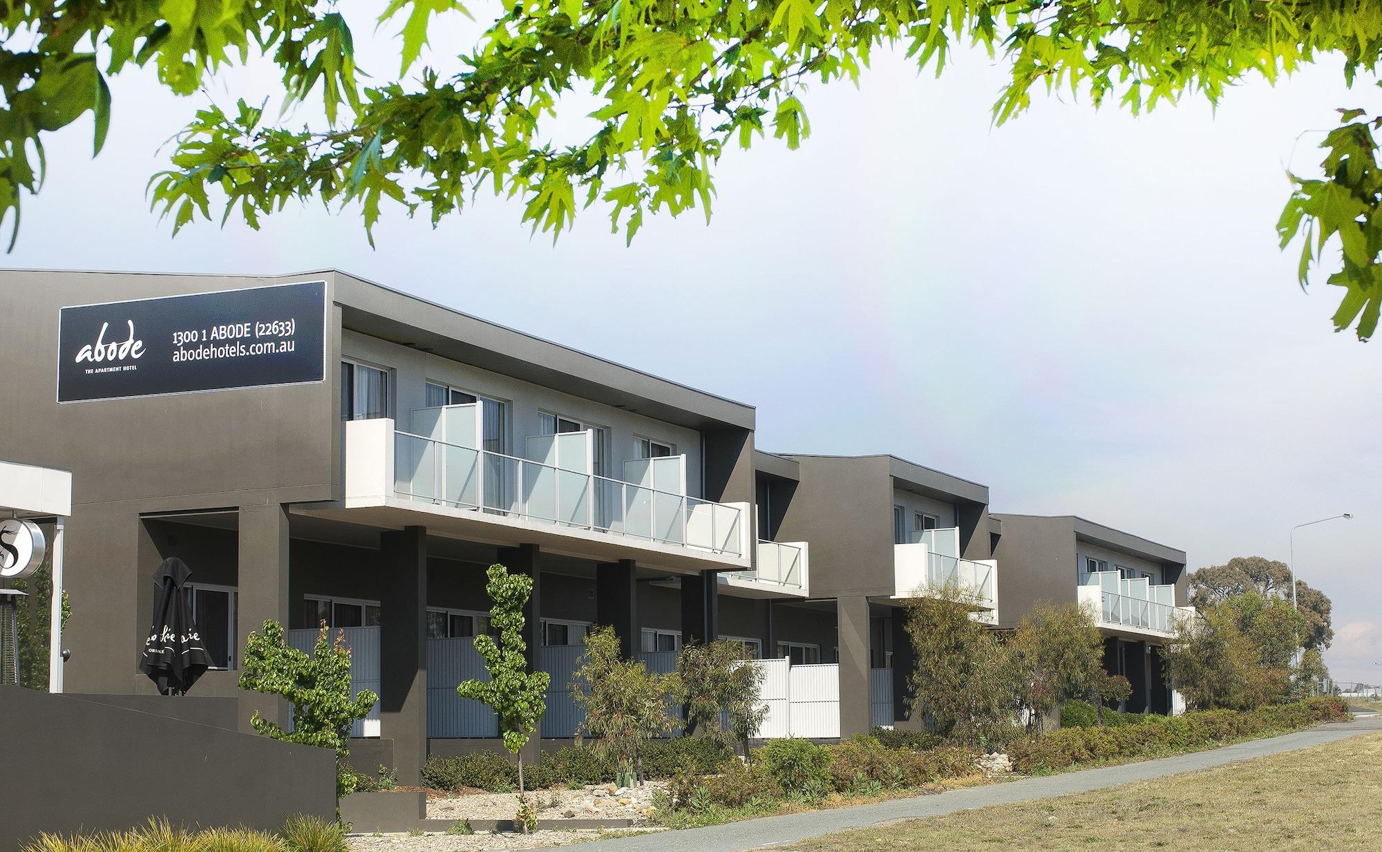 Abode Gungahlin Aparthotel Canberra Exteriör bild