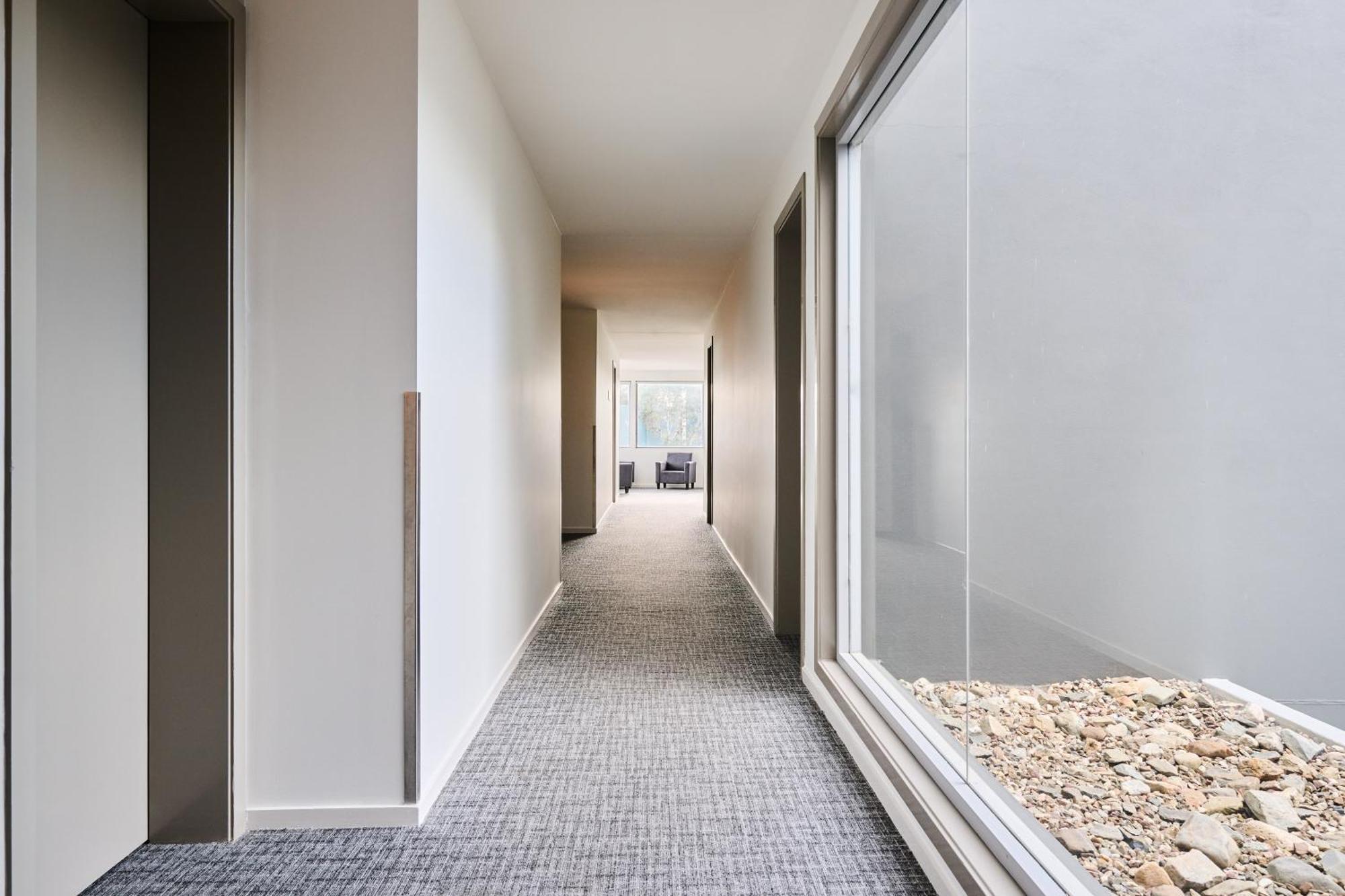 Abode Gungahlin Aparthotel Canberra Exteriör bild