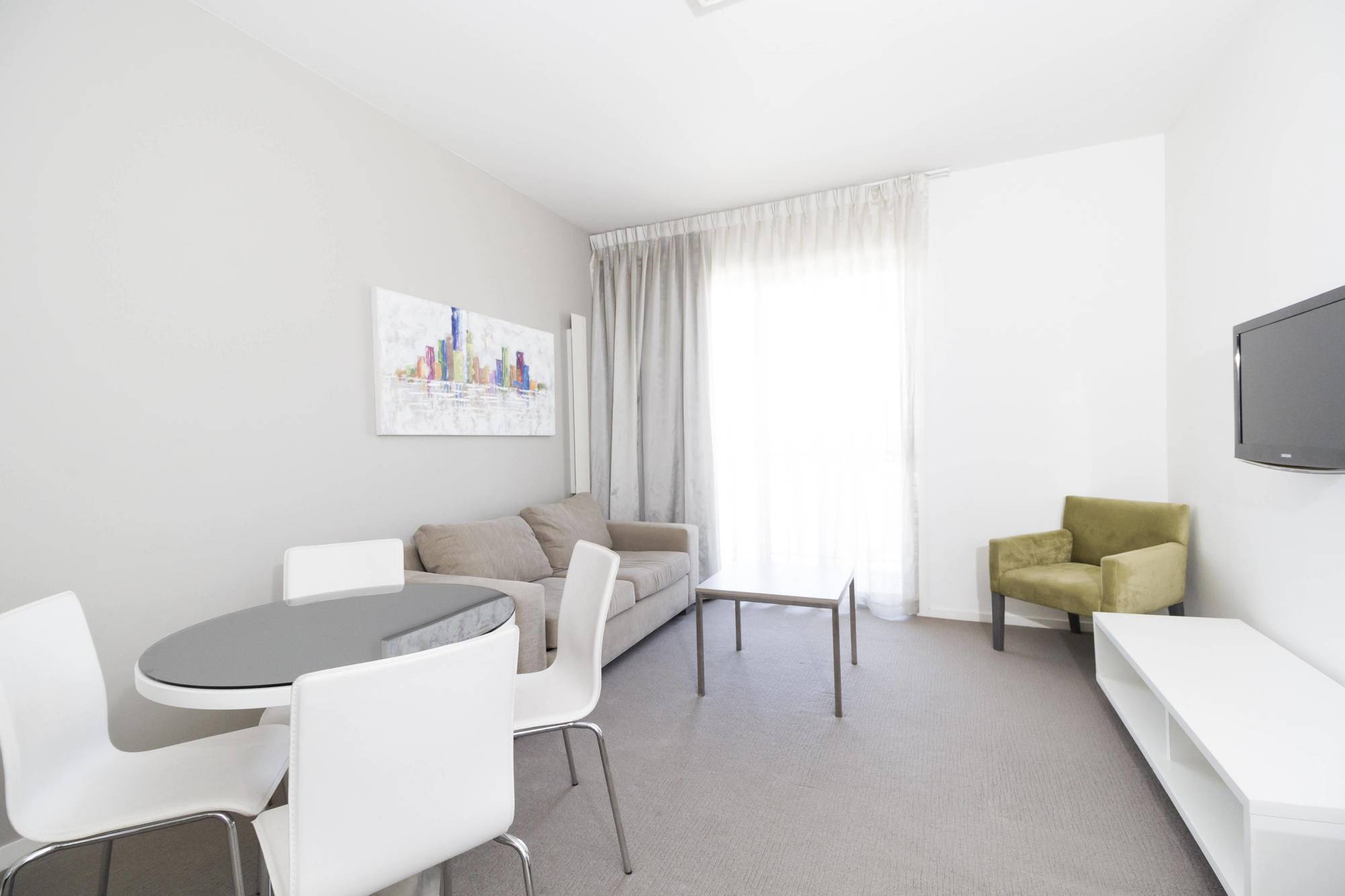 Abode Gungahlin Aparthotel Canberra Exteriör bild