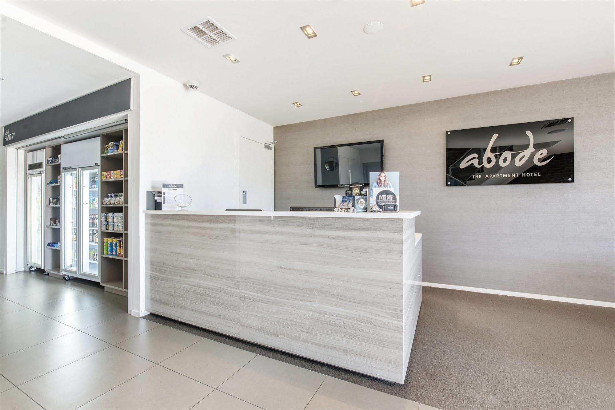 Abode Gungahlin Aparthotel Canberra Exteriör bild